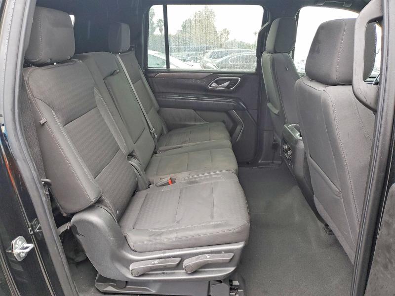Photo 11 from auction – 2023 CHEVROLET SUBURBAN C with VIN 1GNSCBKDXPR148942