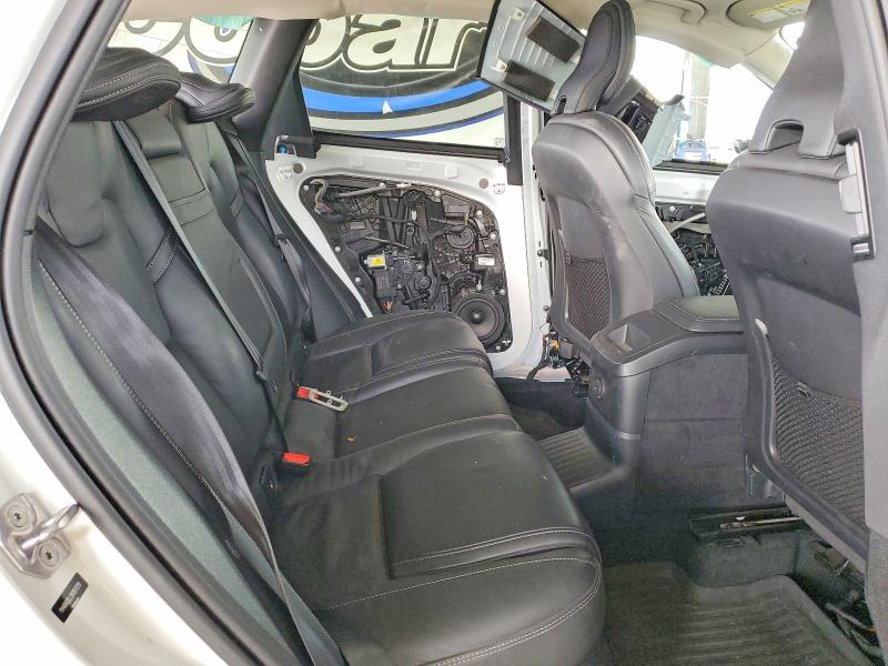 Снимка 10 от търг – 2022 VOLVO XC60 T8 RE с VIN YV4BR0DL2N1951219