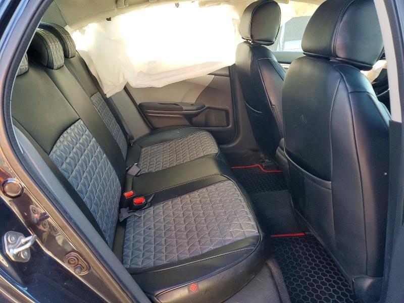 Photo 10 from auction – 2019 HONDA CIVIC LX with VIN 19XFC2F61KE033382