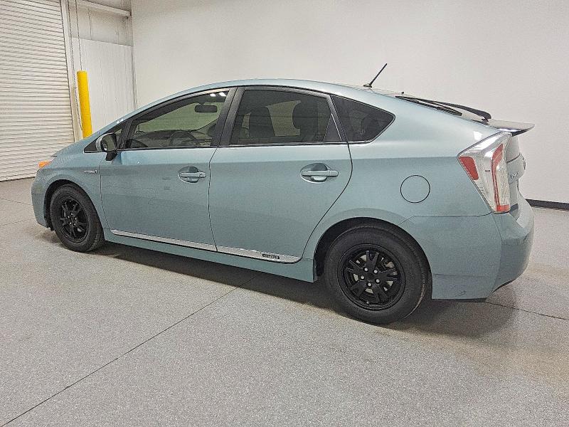 Photo 2 from auction – 2015 TOYOTA PRIUS with VIN JTDKN3DUXF1876005