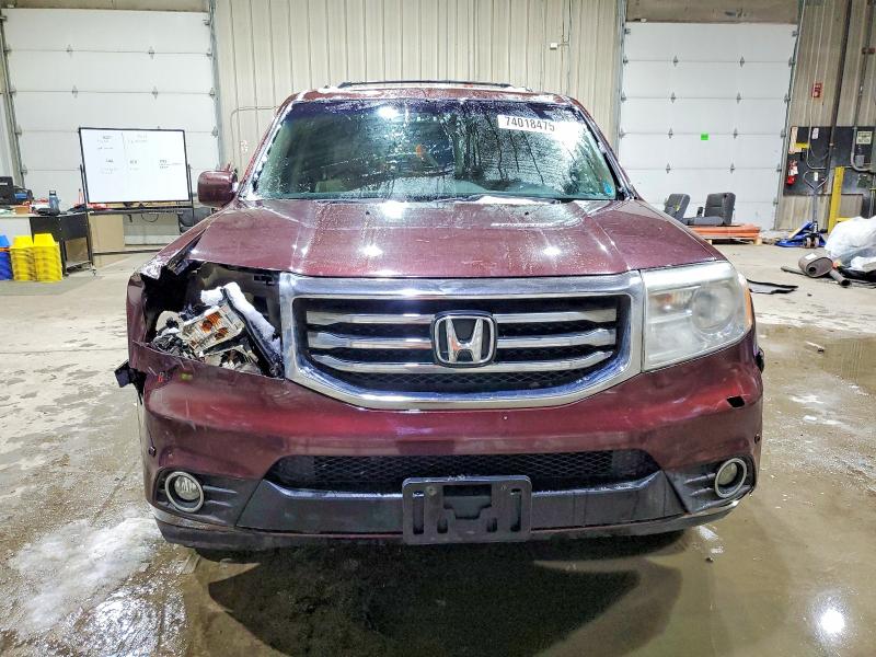 Снимка 5 от търг – 2014 HONDA PILOT TOUR с VIN 5FNYF4H92EB040780