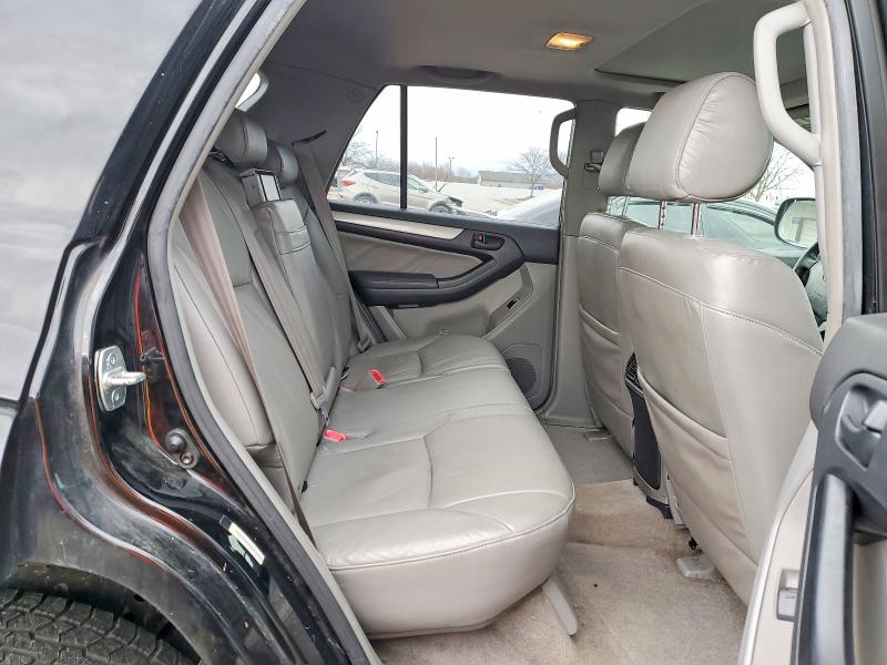 Photo 11 from auction – 2005 TOYOTA 4RUNNER SR with VIN JTEBT14R850051845