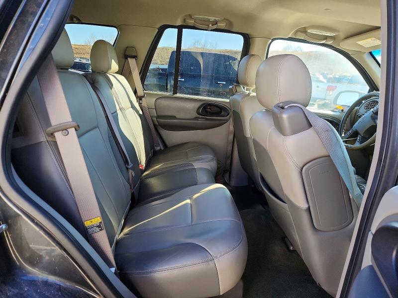 Photo 11 from auction – 2004 CHEVROLET TRAILBLAZER with VIN 1GNDT13SX42407188