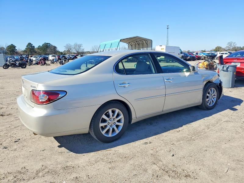 Photo 3 from auction – 2004 LEXUS ES with VIN JTHBA30G745050986