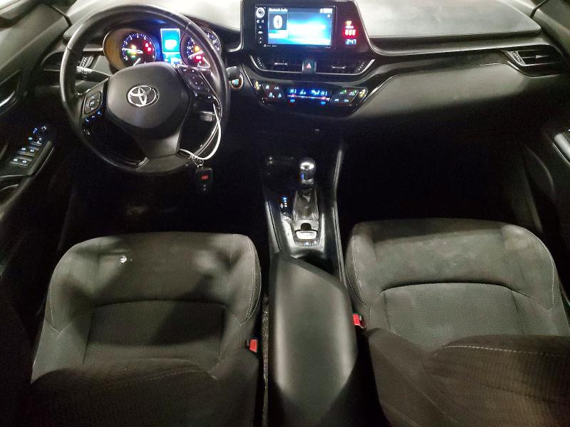 Photo 8 from auction – 2018 TOYOTA C-HR with VIN NMTKHMBX2JR034537