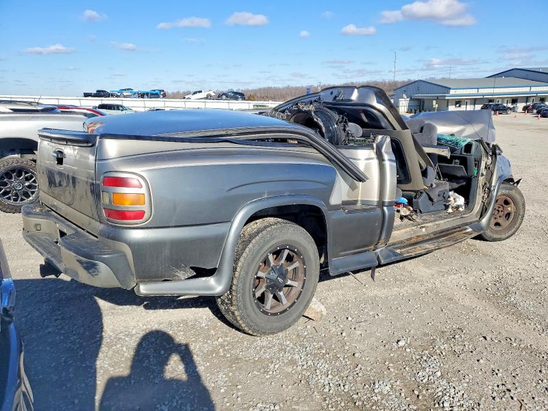 Photo 3 from auction – 2002 CHEVROLET SILVERADO with VIN 2GCEC19T821279642