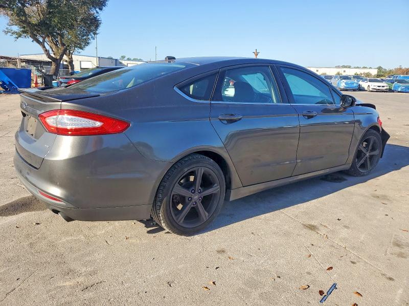Photo 3 from auction – 2016 FORD FUSION SE with VIN 3FA6P0H79GR190078