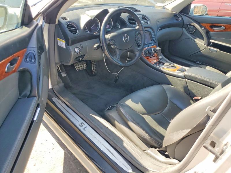 Photo 8 from auction – 2005 MERCEDES-BENZ SL with VIN WDBSK75F45F105538
