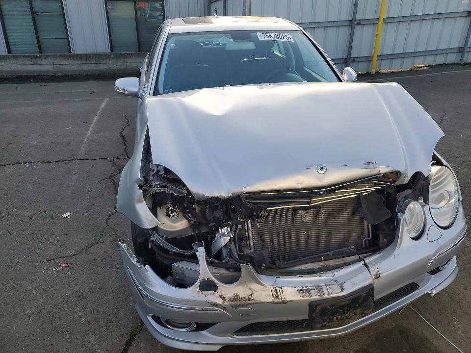 Photo 5 from auction – 2009 MERCEDES-BENZ E with VIN WDBUF56X39B433085