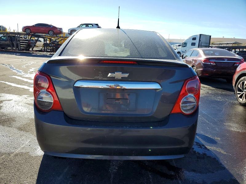Photo 6 from auction – 2014 CHEVROLET SONIC LTZ with VIN 1G1JE5SG4E4126383
