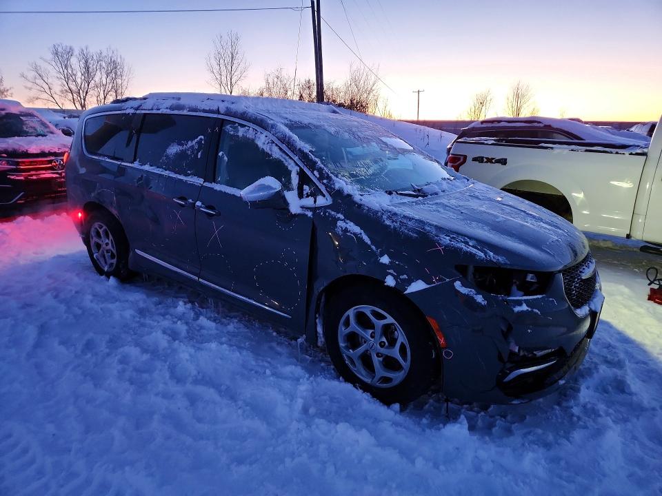 Photo 4 from auction – 2022 CHRYSLER PACIFICA with VIN 2C4RC1GG4NR168454