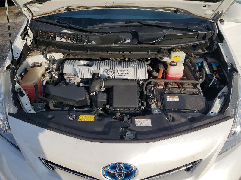 Photo 11 from auction – 2014 TOYOTA PRIUS V with VIN JTDZN3EU1EJ014903