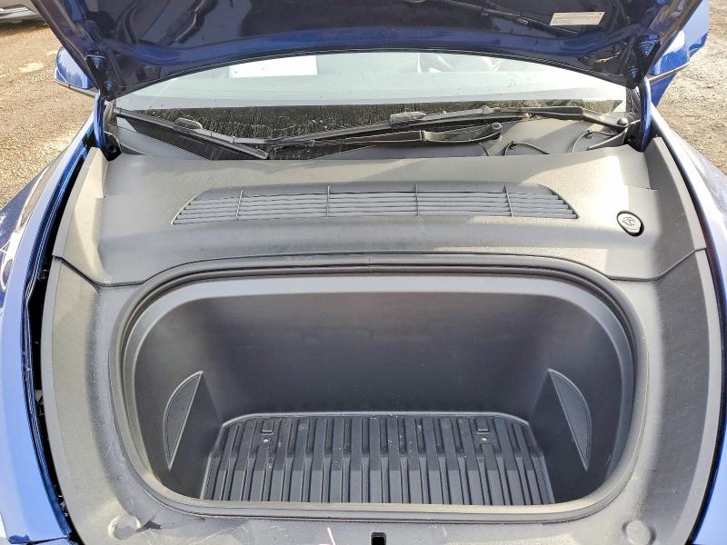 Photo 11 from auction – 2025 TESLA MODEL Y with VIN 7SAYGDED0SA374422