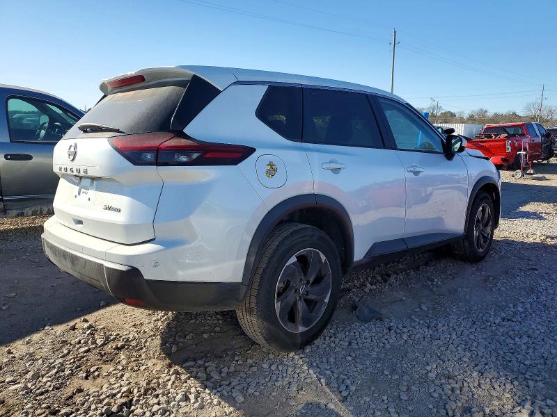 Photo 3 from auction – 2024 NISSAN ROGUE SV with VIN JN8BT3BB0RW171166