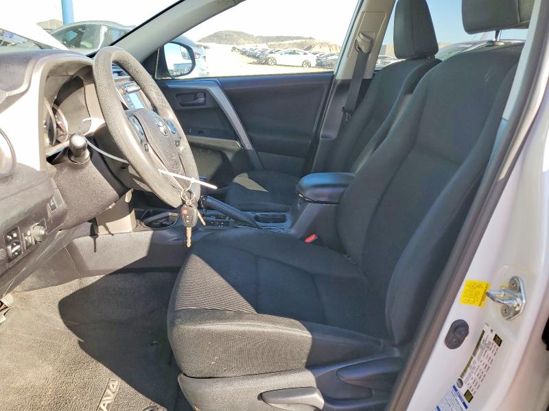 Photo 7 from auction – 2016 TOYOTA RAV4 with VIN 2T3BFREV8GW505404
