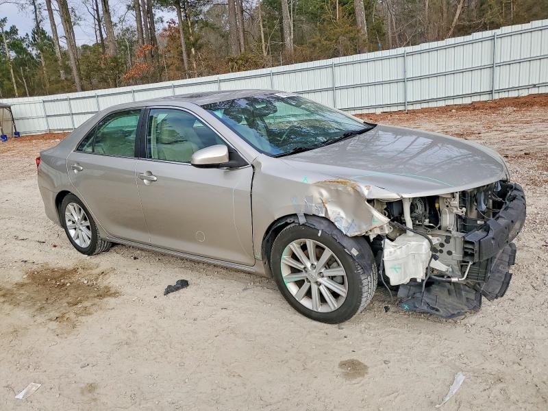 Photo 4 from auction – 2014 TOYOTA CAMRY L with VIN 4T4BF1FK9ER416989