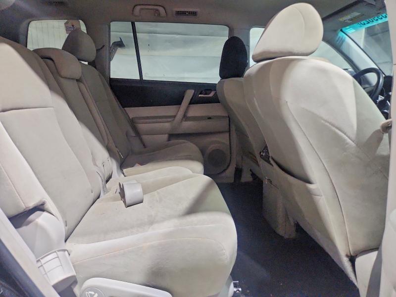 Photo 11 from auction – 2012 TOYOTA HIGHLANDER with VIN 5TDBK3EH7CS169081