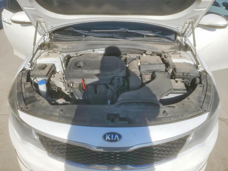 Photo 11 from auction – 2017 KIA OPTIMA LX with VIN 5XXGT4L35HG121913