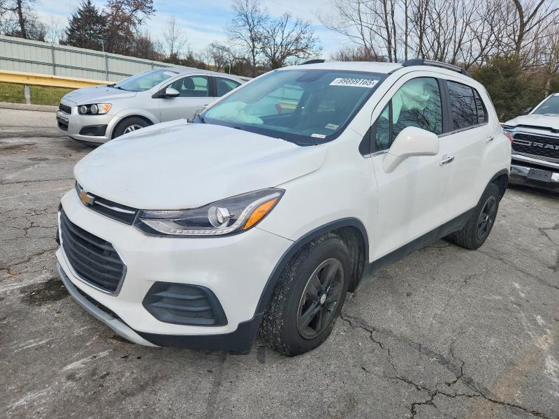CHEVROLET TRAX 2018 with VIN KL7CJLSB8JB693011 - Photo from auction