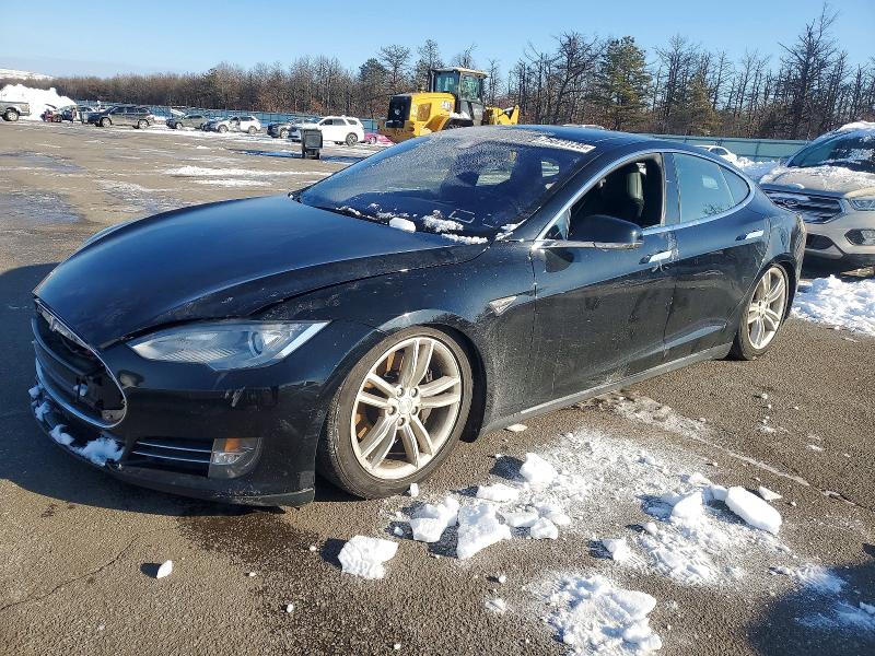 TESLA MODEL S 70 2015 with VIN 5YJSA1S26FF089934 - Photo from auction