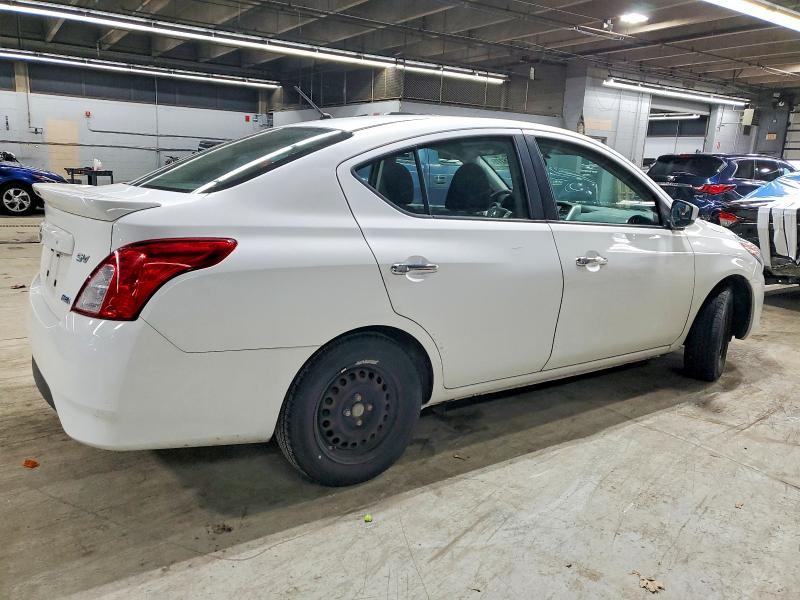 Photo 3 from auction – 2016 NISSAN VERSA S with VIN 3N1CN7APXGL885178