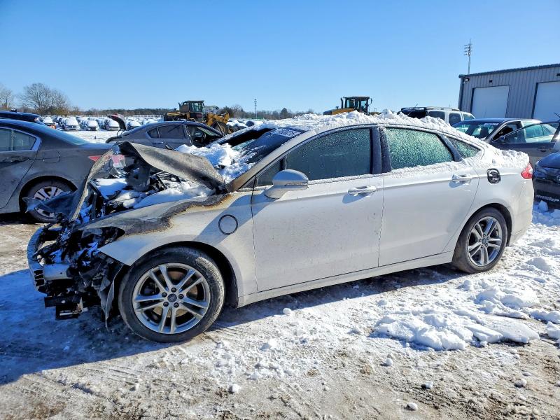 FORD FUSION 2015 with VIN 3FA6P0SU1FR264901 - Photo from auction