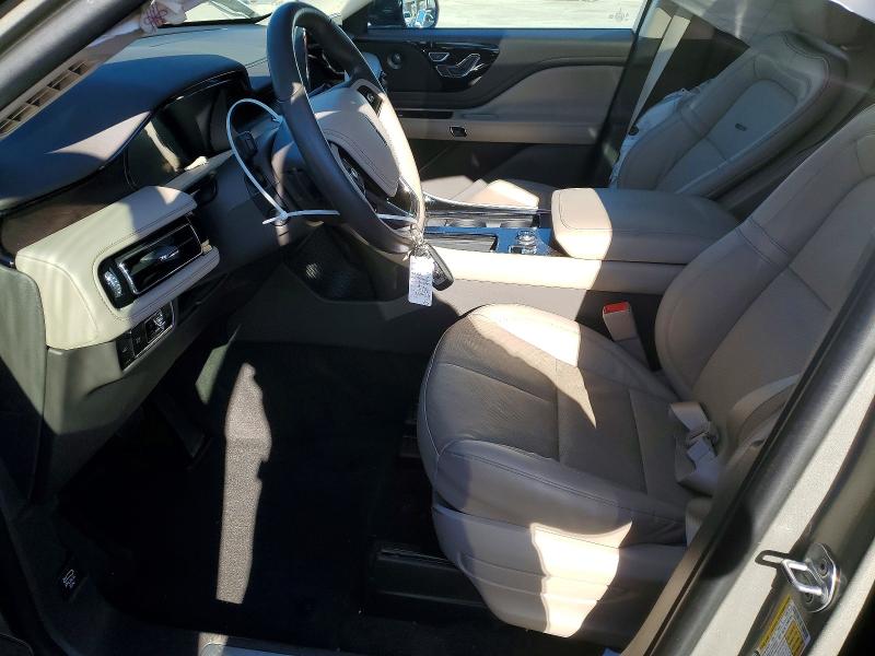 Photo 7 from auction – 2023 LINCOLN AVIATOR with VIN 5LM5J7WCXPGL10258