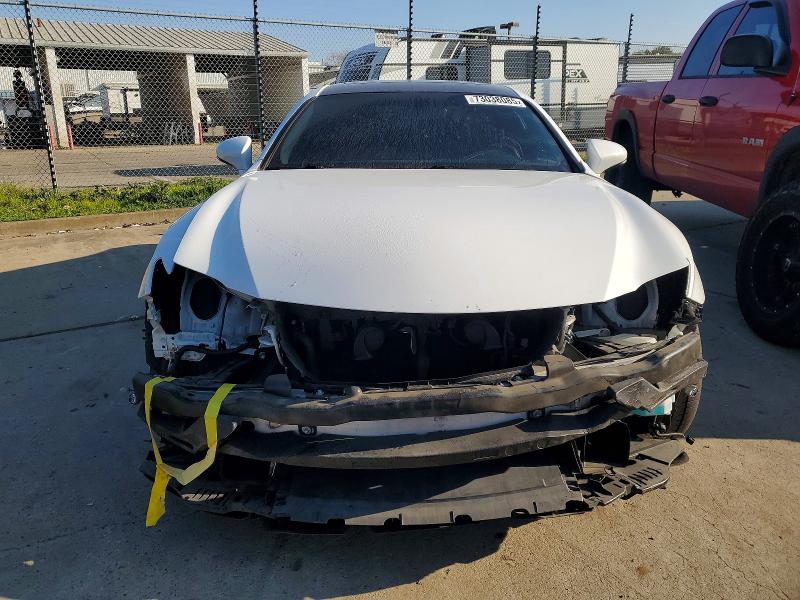 Photo 5 from auction – 2016 LEXUS RC 200T with VIN JTHHA5BC2G5000680
