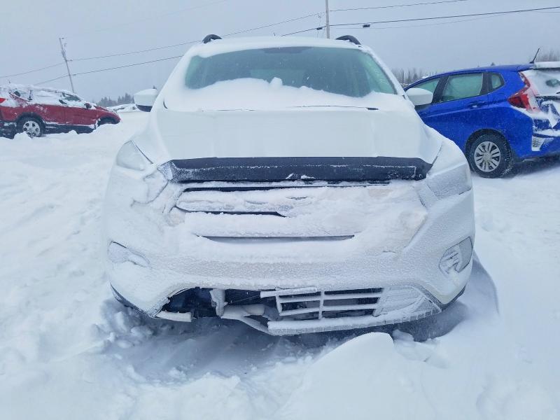 Photo 5 from auction – 2019 FORD ESCAPE SEL with VIN 1FMCU9HD5KUB37133