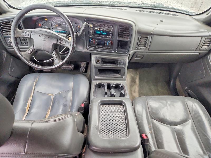 Photo 8 from auction – 2005 CHEVROLET SILVERADO with VIN 2GCEC19T751310691