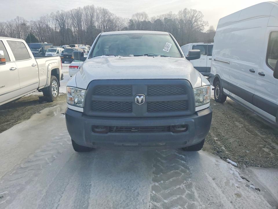 Photo 5 from auction – 2015 RAM 2500 ST with VIN 3C6LR5AT4FG689271