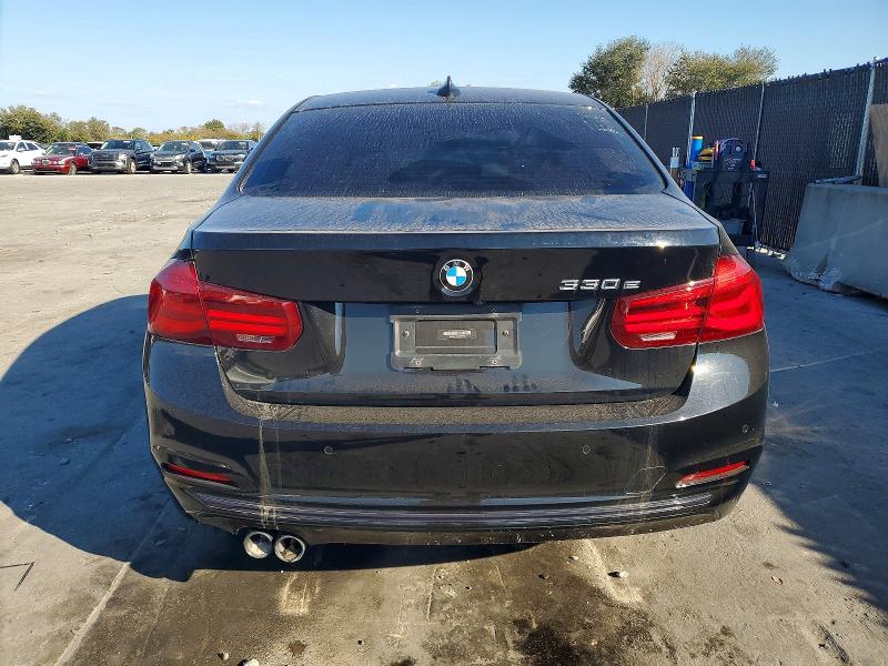 Photo 6 from auction – 2018 BMW 330 E with VIN WBA8E1C57JA159415