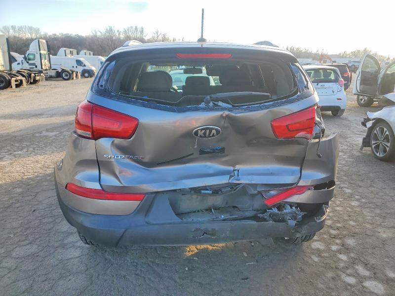 Photo 6 from auction – 2016 KIA SPORTAGE L with VIN KNDPBCAC2G7801209