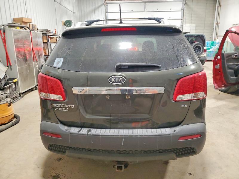 Photo 6 from auction – 2012 KIA SORENTO with VIN 5XYKU4A6XCG208277