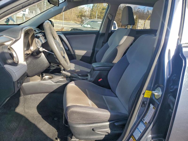 Photo 7 from auction – 2014 TOYOTA RAV4 XLE with VIN JTMRFREV1ED090550