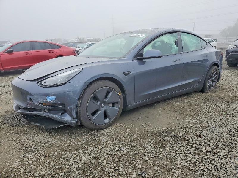 TESLA MODEL 3 2021 с VIN 5YJ3E1EB1MF858051 - Снимка от търг