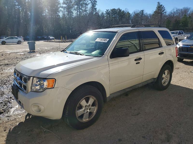 FORD ESCAPE XLT 2010 with VIN 1FMCU0D7XAKC16965 - Photo from auction