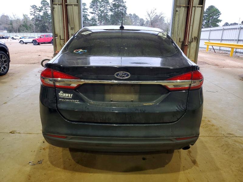 Photo 6 from auction – 2017 FORD FUSION with VIN 3FA6P0G73HR329012