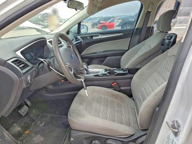 Photo 7 from auction – 2016 FORD FUSION S with VIN 3FA6P0G75GR200882