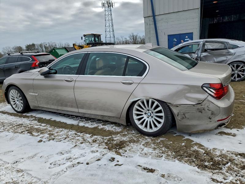 Photo 2 from auction – 2013 BMW 740 LXI with VIN WBAYF4C52DDE23726
