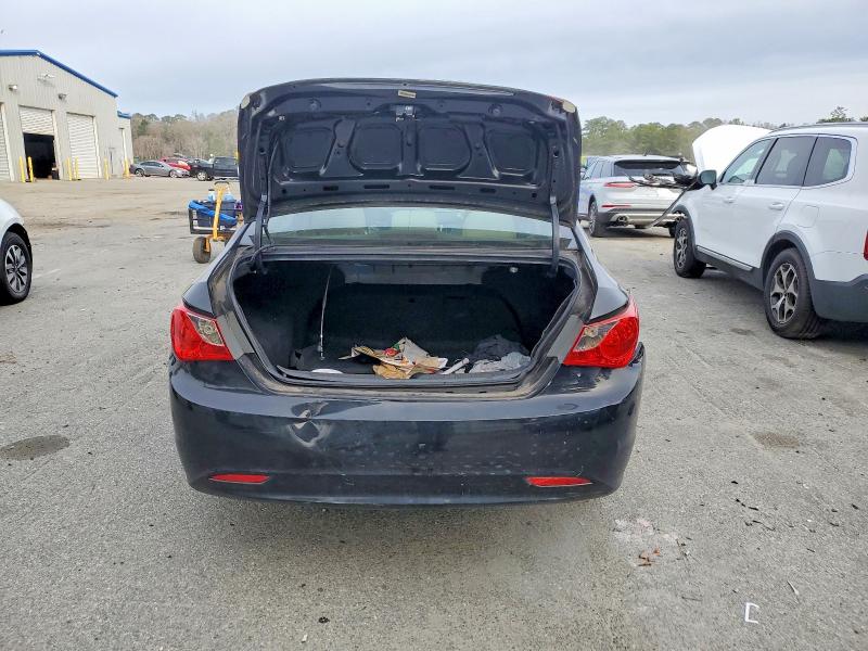 Photo 6 from auction – 2011 HYUNDAI SONATA GLS with VIN 5NPEB4AC8BH241388