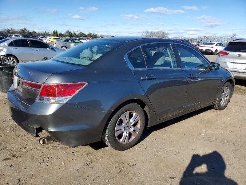 Photo 3 from auction – 2012 HONDA ACCORD LXP with VIN 1HGCP2F47CA211355
