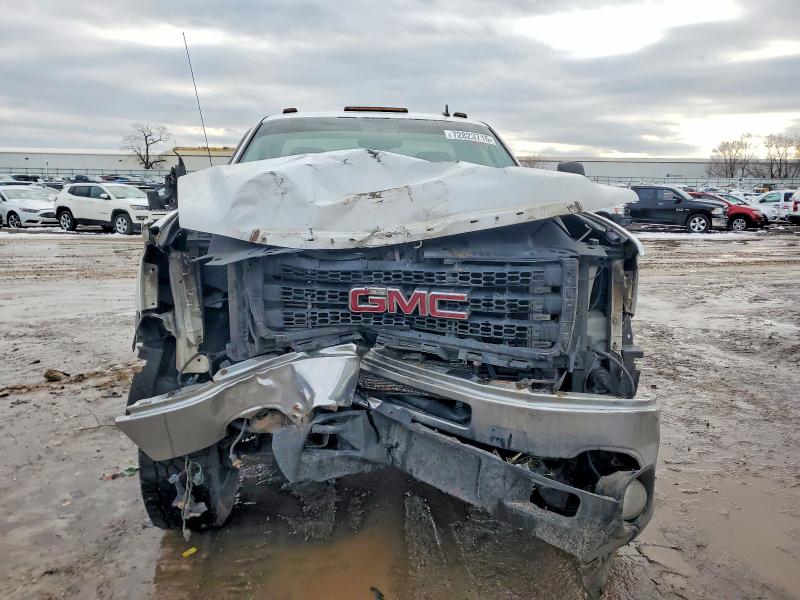 Photo 5 from auction – 2012 GMC SIERRA with VIN 1GT02ZC85CZ171942