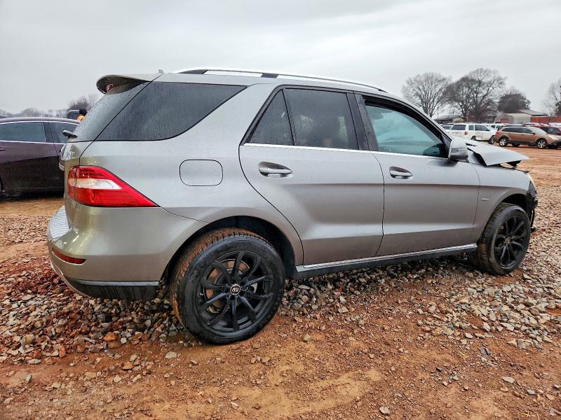 Photo 3 from auction – 2012 MERCEDES-BENZ ML 350 4MA with VIN 4JGDA5HB6CA001374