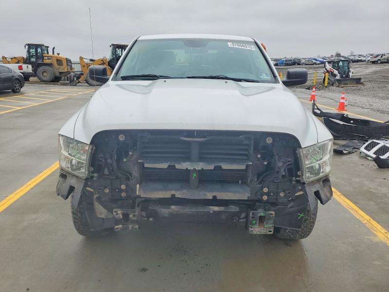 Photo 5 from auction – 2015 RAM 1500 ST with VIN 1C6RR7KM4FS672489