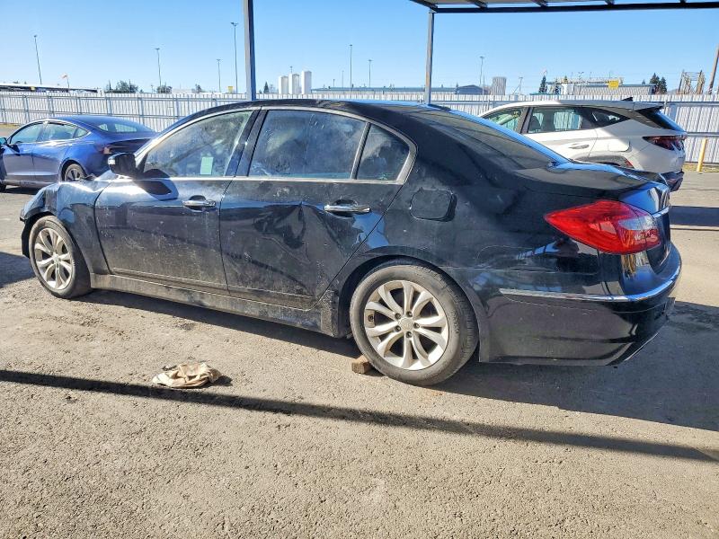 Photo 2 from auction – 2012 HYUNDAI GENESIS 3. with VIN KMHGC4DD3CU180979