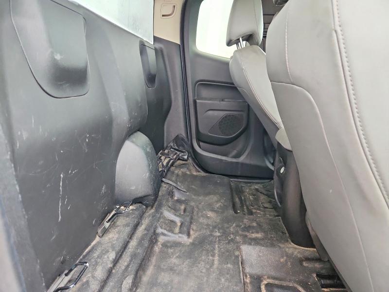 Photo 10 from auction – 2015 CHEVROLET COLORADO with VIN 1GCHSAEA3F1188889