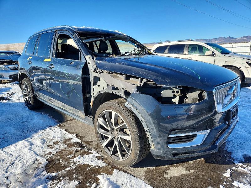 Снимка 4 от търг – 2021 VOLVO XC90 T8 RE с VIN YV4BR0CKXM1679543
