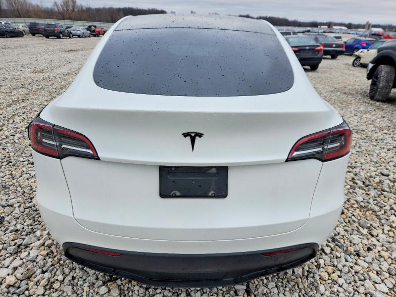 Zdjęcie 6 z aukcji – 2023 TESLA MODEL Y z VIN 7SAYGDEE0PA042156