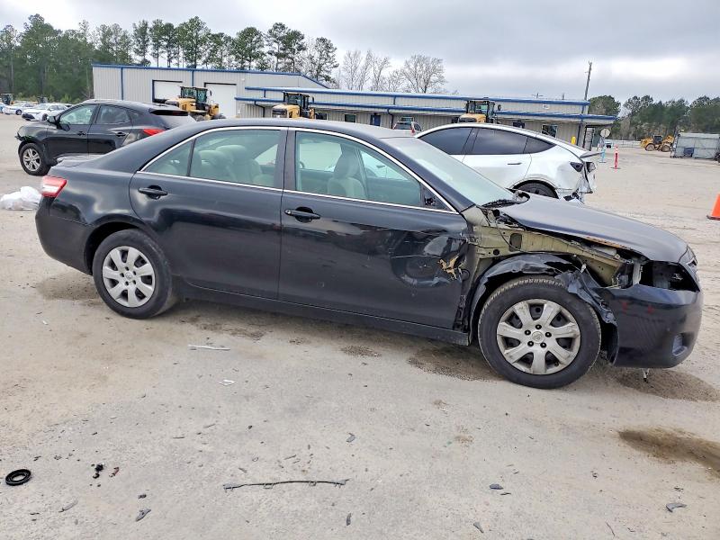 Zdjęcie 4 z aukcji – 2011 TOYOTA CAMRY BASE z VIN 4T4BF3EKXBR193404